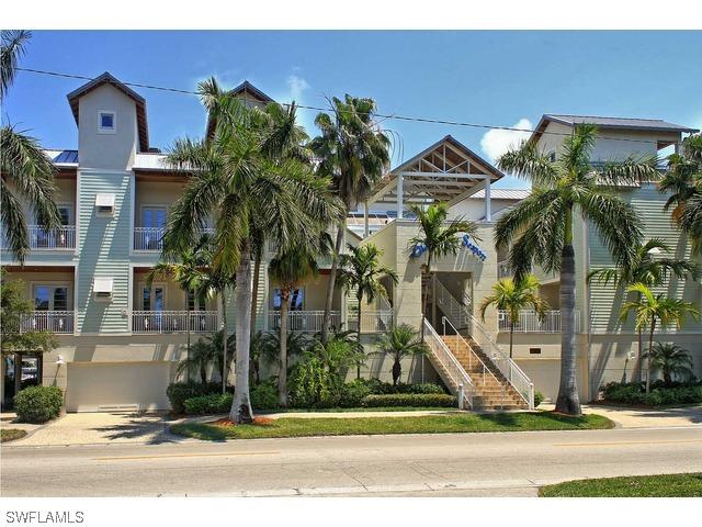 1001 10th Ave. #214, Naples, FL 34102