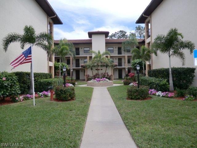 221 Fox Glen Dr. #308, Naples, FL