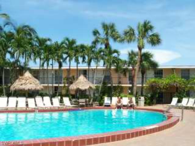 2555 Tamiami Tr., Naples, FL