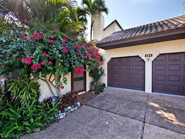 532 Tierra Mar Ln., Naples, FL