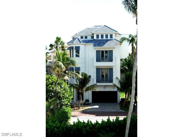 108 Dominica Ln., Bonita Springs, FL 34134