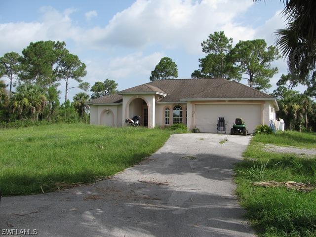 2390 8th Ave., Naples, FL 34120