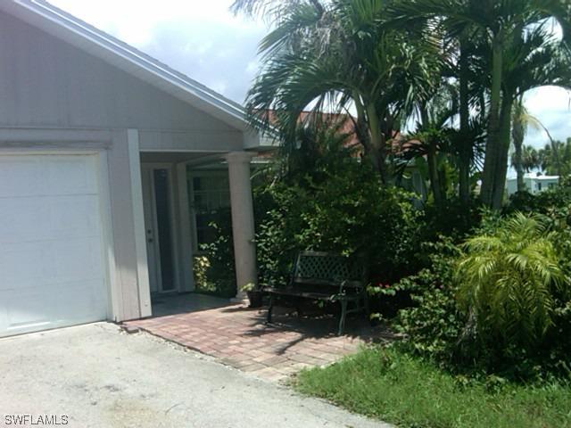 2316 52nd Ter., Naples, FL 34116