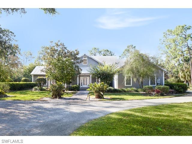 2848 Coach House Ln., Naples, FL 34105