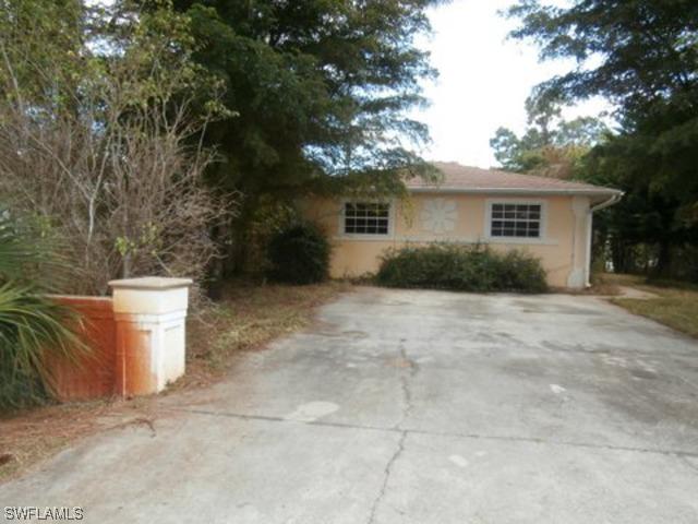 5348 Floridan Ave., Naples, FL 34113