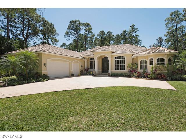 5060 Teak Wood Dr., Naples, FL 34119