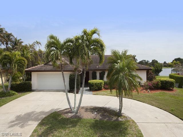 4830 Whispering Pine Way, Naples, FL 34103