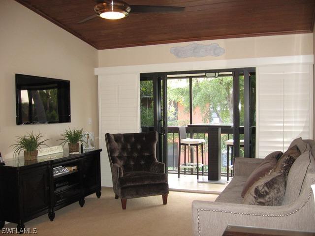 49 Greenbrier St., Marco Island, FL