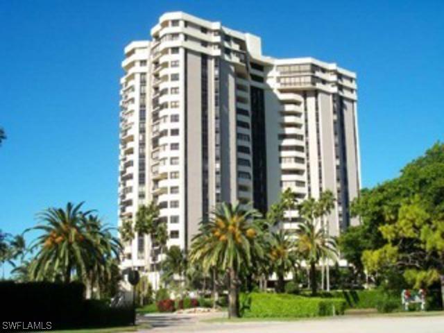 6001 Pelican Bay Blvd. #506, Naples, FL