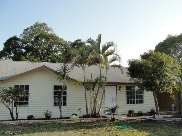 4456 24th Pl., Naples, FL 34116