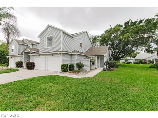 1598 Trafalgar Ln., Naples, FL