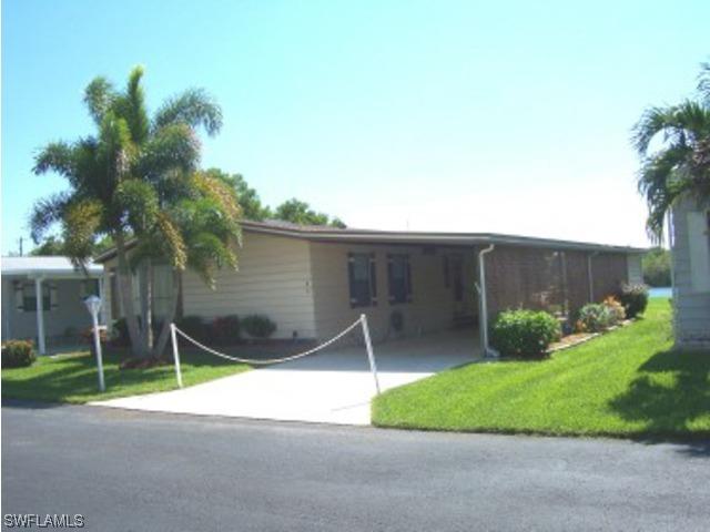 40 Queen Palm Dr., Naples, FL 34114