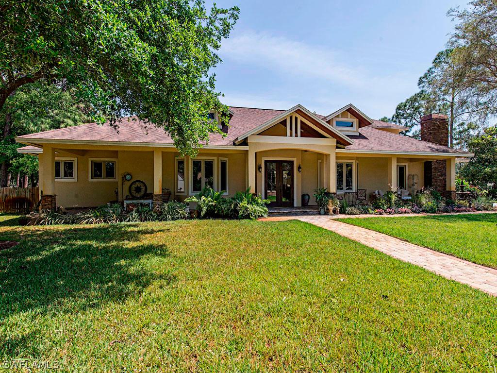 582 Hickory Rd., Naples, FL