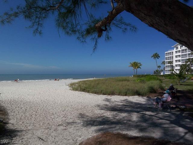 2100 Gulf Shore Blvd. #205, Naples, FL 34102