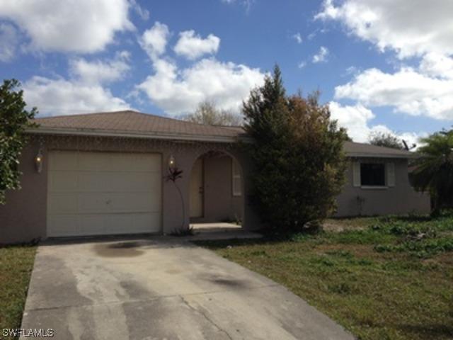 1758 54th St., Naples, FL 34116