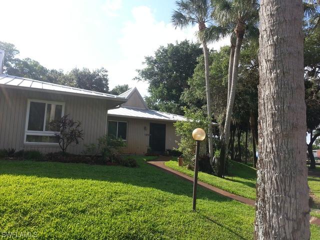 912 Henderson Creek Dr. #C-120, Naples, FL