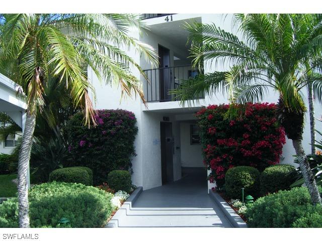 41 Highpoint Cir., Naples, FL