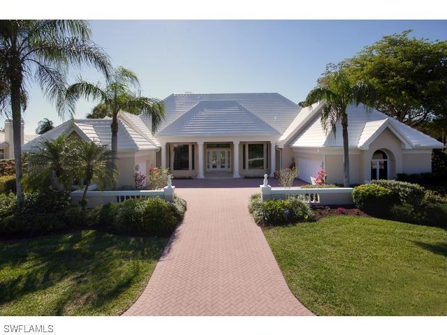 15315 Burnaby Dr., Naples, FL 34110