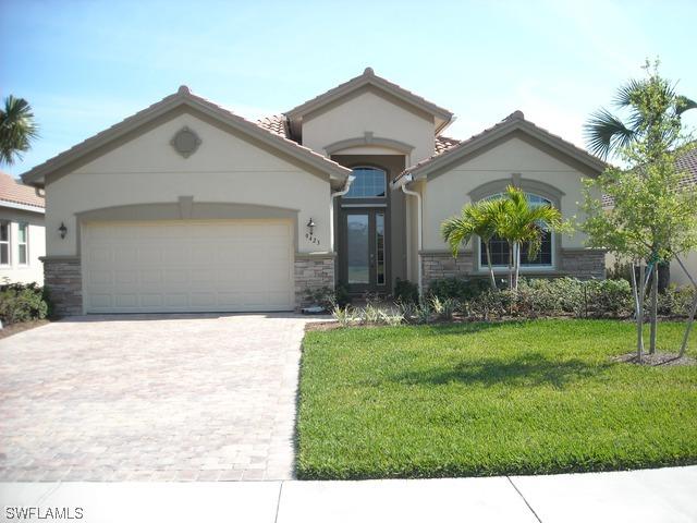 9423 Quarry Dr., Naples, FL 34120