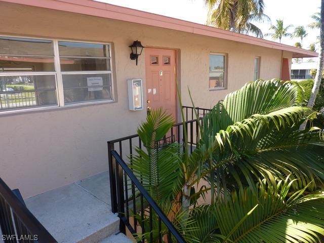 185 Palm Dr. #F, Naples, FL