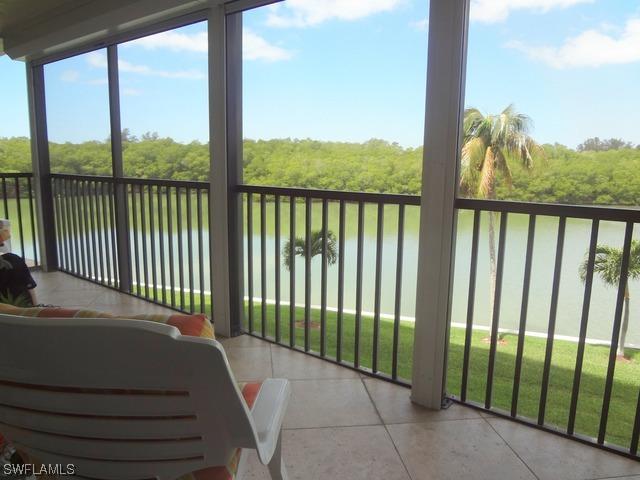 15 Bluebill Ave. #103, Naples, FL 34108