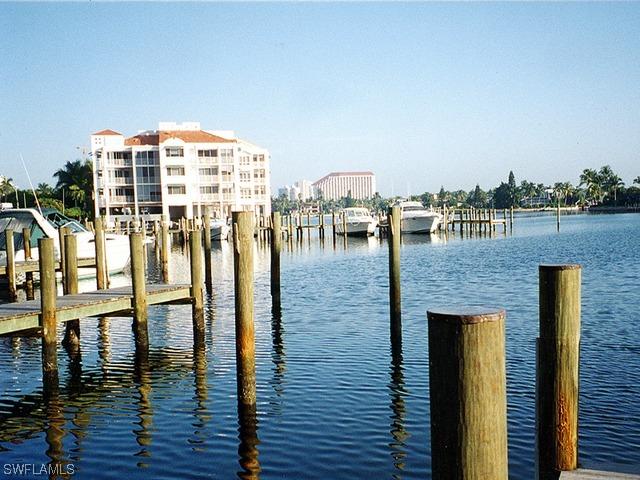 4450 Gulf Shore Blvd., Naples, FL 34103