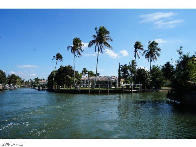 1500 Mullet Ln., Naples, FL 34102