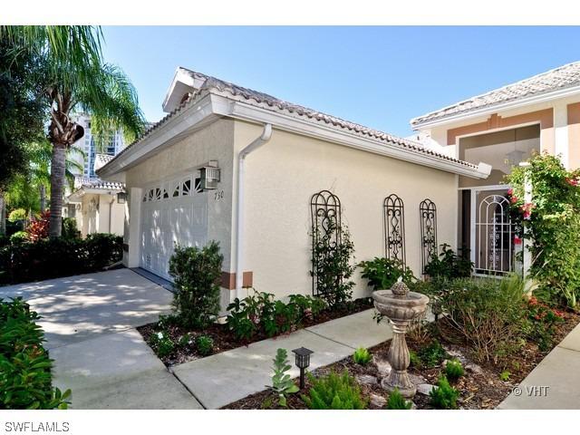 730 Wiggins Bay Dr. Dr., Naples, FL