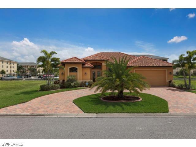 2040 Ottersrest Ln., Cape Coral, FL