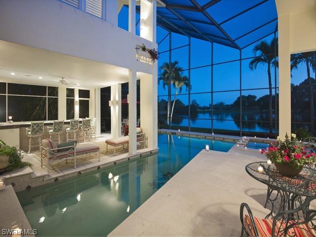 584 Banyan Blvd., Naples, FL 34102