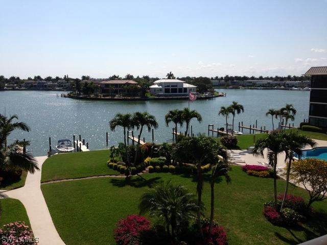 3200 Gulf Shore Blvd. #406, Naples, FL