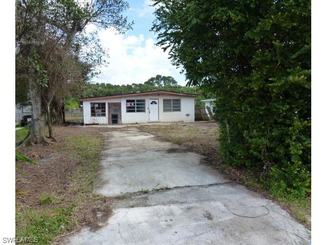 3533 Seagrape Ave., Naples, FL 34104