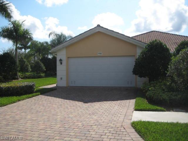 7716 Rozzini Ln., Naples, FL 34114