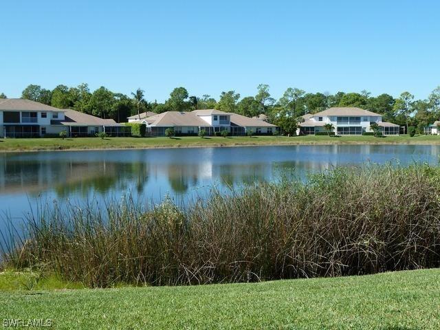 331 Dover Pl., Naples, FL 34104