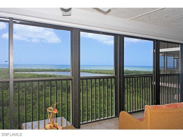 6825 Grenadier Blvd. #904, Naples, FL