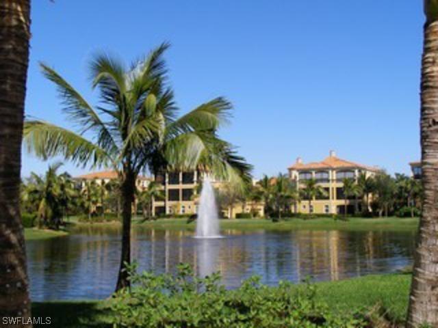 2621 Estrella Ct. #101, Naples, FL 34109