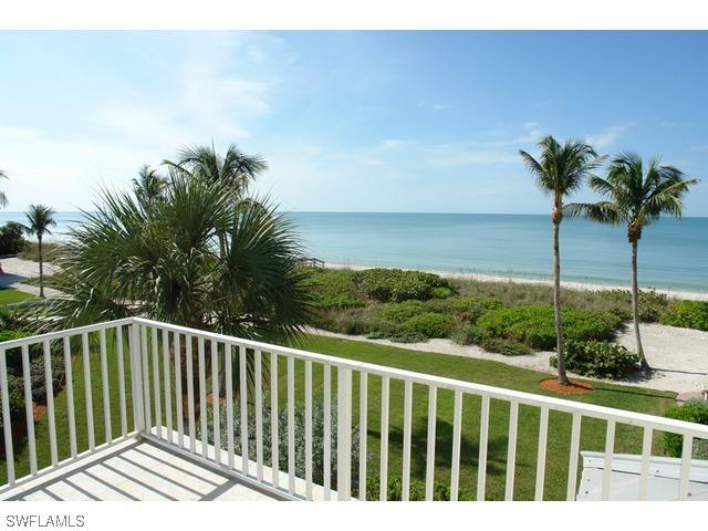 108 Kaula Ln., Bonita Springs, FL