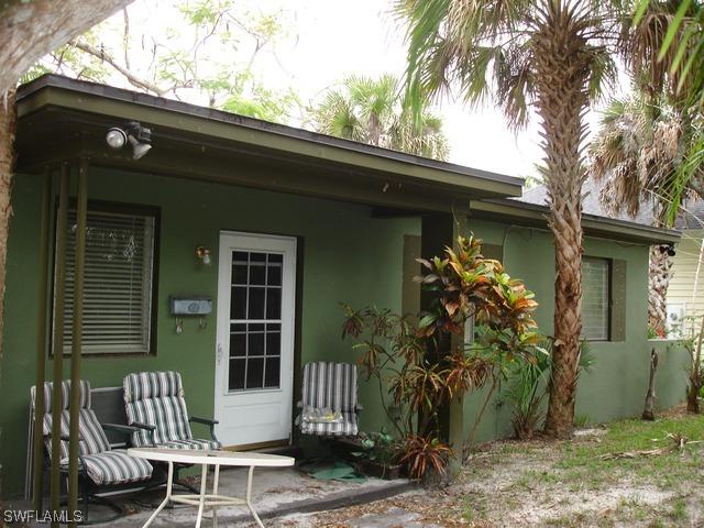 782 12th St., Naples, FL 34102