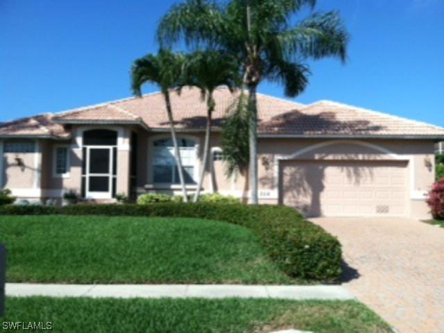 356 Marquesas Ct., Marco Island, FL