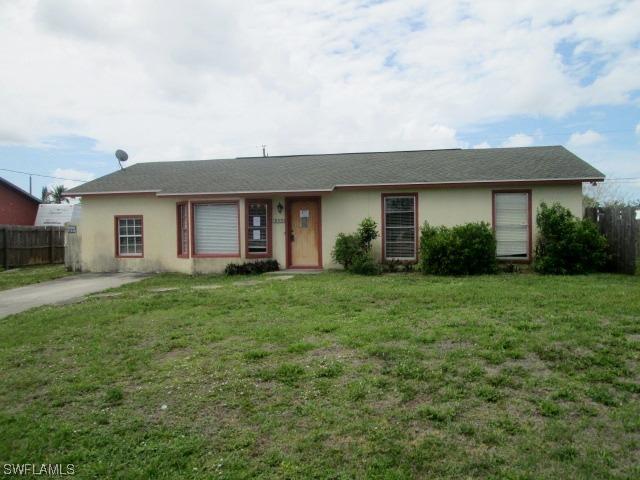 2125 52nd Ter., Naples, FL 34116