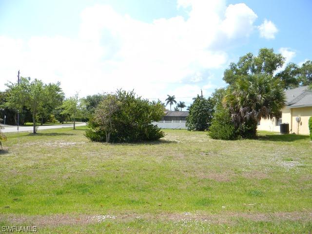 2895 12th St., Naples, FL 34103