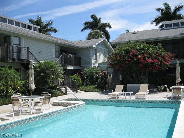 880 8th Ave. #302, Naples, FL