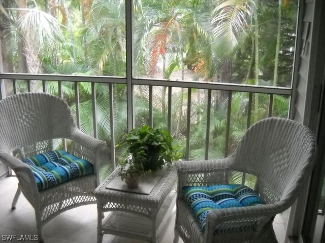 1885 Courtyard Way, Naples, FL