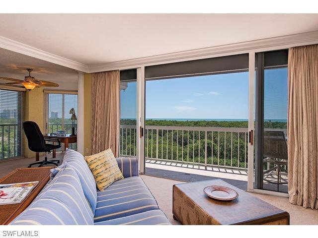 6101 Pelican Bay Blvd. #404, Naples, FL 34108
