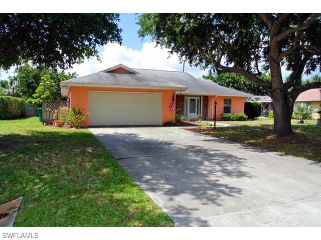 88 Willoughby Dr., Naples, FL