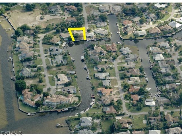 458 Keenan Ave., Fort Myers, FL
