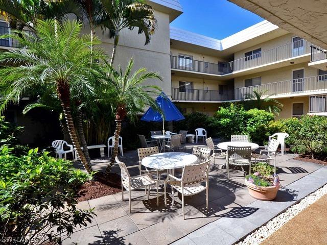 788 Park Shore Dr. #A23, Naples, FL