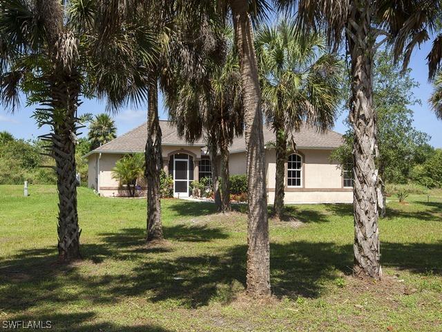 811 12th St., Naples, FL 34120