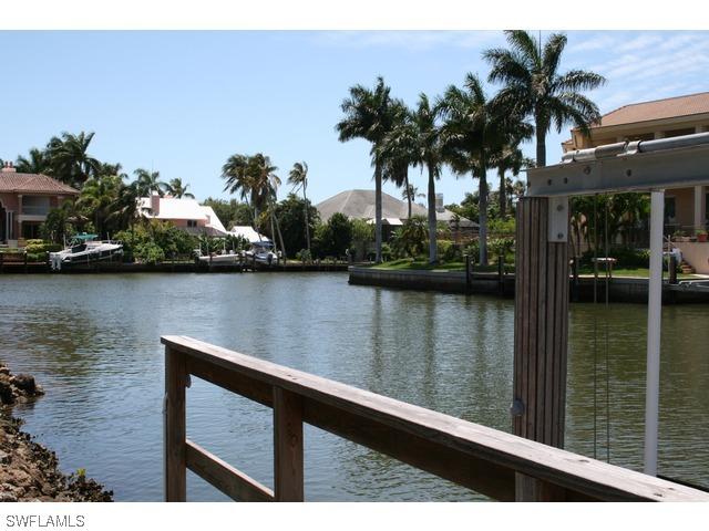 2010 8th St., Naples, FL