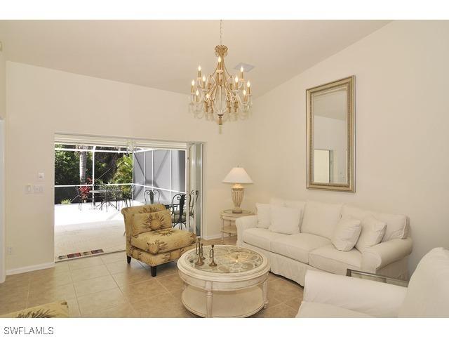 802 Wiggins Bay Dr., Naples, FL 34110